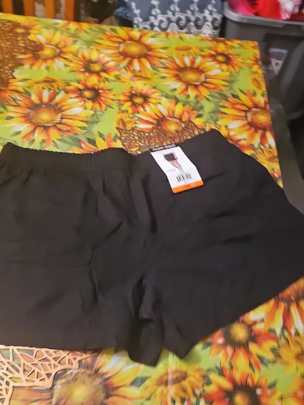 Hilary Radley Black High-Waist Pull-On Shorts